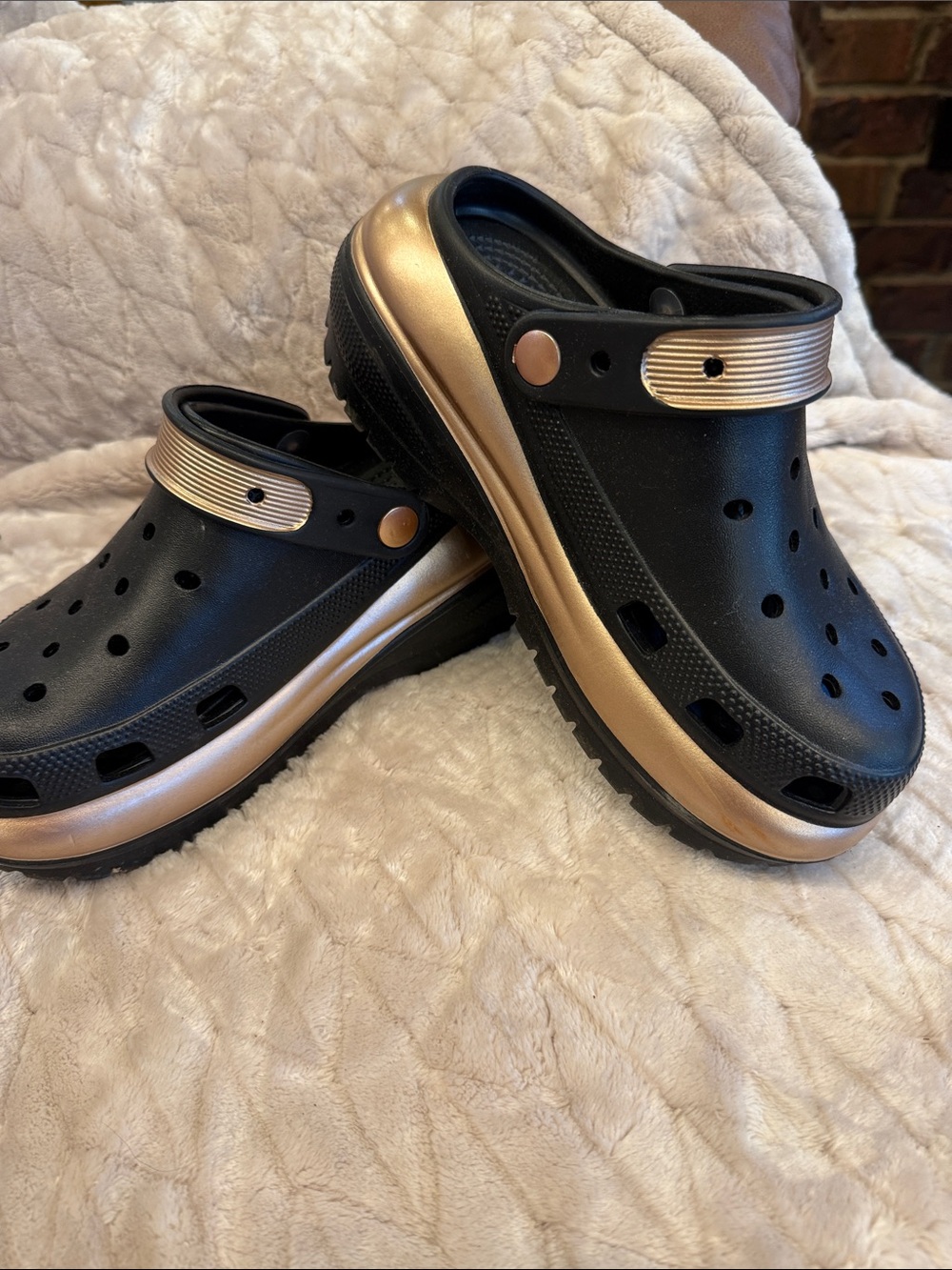 Women’s Black and Gold Clog Shoes - Comfortable Lightweight Slip-On